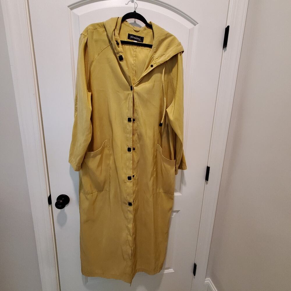 MYCRA PAC Life Maxi Chartreuse Green RAINCOAT Jacket W/ Hood Sz M/L (2) Vented